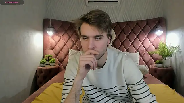 JonnahHell online show from 11/21/25, 10:08