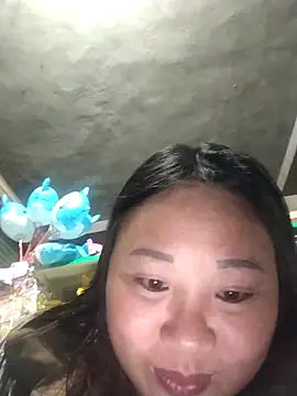 Snapshot of MINSSA502 chatting on 03/11/26, 12:22 MINSSA502 online show from 03/11/26, 12:22