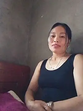 Karen china online show from 11/23/25, 09:53