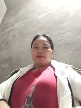 Karen china online show from 12/18/25, 01:39