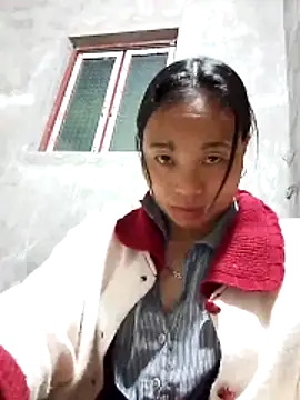 Karen china online show from 12/22/25, 12:57