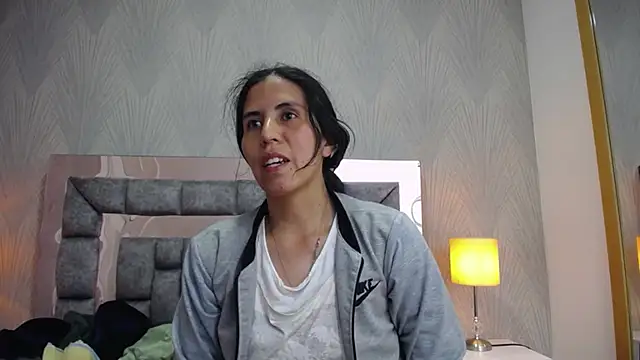 GiselaZivic online show from 07/23/26, 08:07