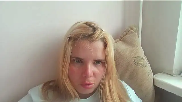 HornyElena online show from 06/09/26, 03:23
