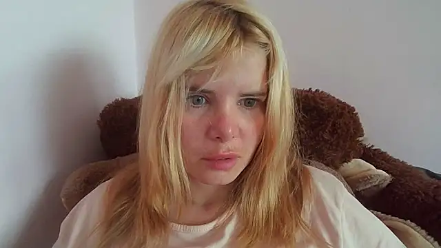 HornyElena online show from 07/06/26, 08:11