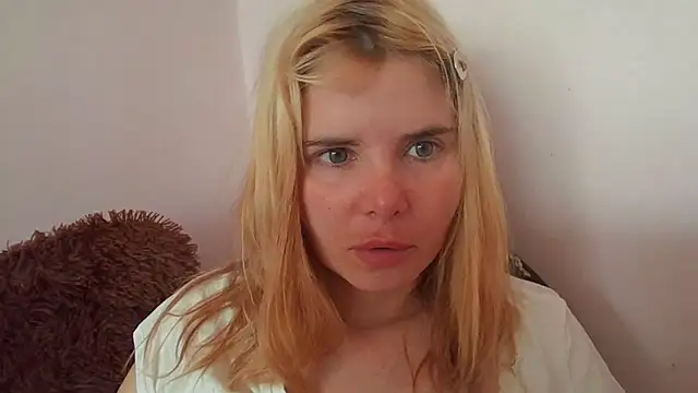 HornyElena online show from 07/08/26, 08:30