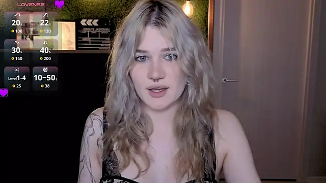 eshleeygreen online show from 07/10/26, 06:54