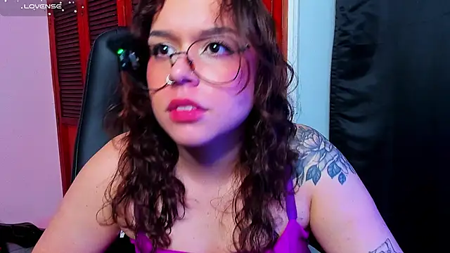 Snapshot of Dubraska_Rubio chatting on 02/12/26, 03:56 Dubraska Rubio online show from 02/12/26, 03:56
