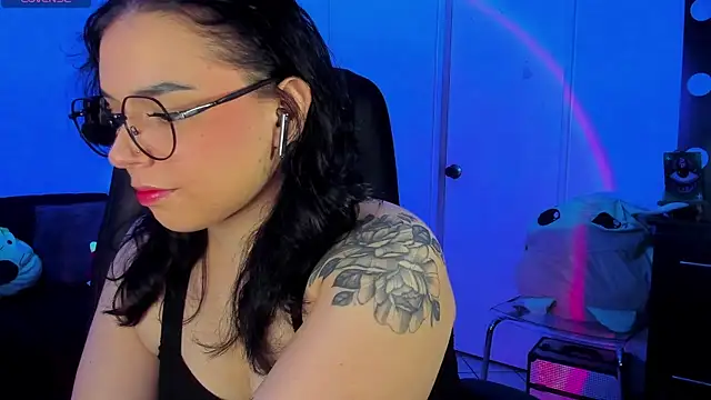 Snapshot of Dubraska_Rubio chatting on 05/16/26, 02:52 Dubraska Rubio online show from 05/16/26, 02:52