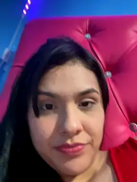 Snapshot of Chiquinquira3 chatting on 11/21/25, 05:50 Chiquinquira3 online show from 11/21/25, 05:50
