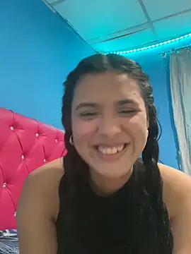 Snapshot of Chiquinquira3 chatting on 05/30/26, 06:32 Chiquinquira3 online show from 05/30/26, 06:32
