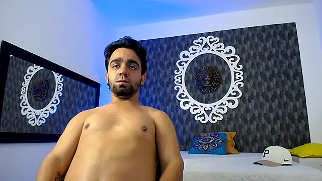 Snapshot of Dereck_Jhonsonn chatting on 11/06/25, 09:05 Dereck Jhonsonn online show from 11/06/25, 09:05