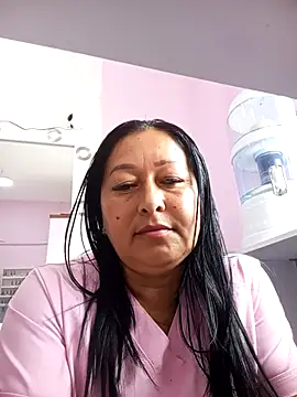 Snapshot of keilaJhonsom1 chatting on 11/06/25, 03:35 keilaJhonsom1 online show from 11/06/25, 03:35