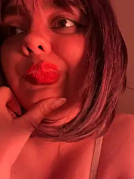 candicewest  online show from 07/29/26, 05:44