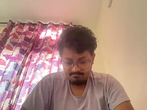 Snapshot of Your_yash2 chatting on 06/07/26, 12:42 Your yash2 online show from 06/07/26, 12:42