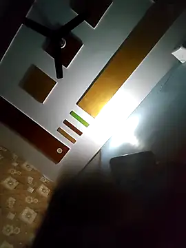 Hasinaji online show from 11/07/25, 04:18