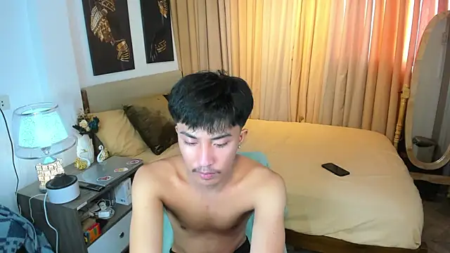 Snapshot of Urloverhardcock chatting on 02/16/26, 04:41 Urloverhardcock online show from 02/16/26, 04:41