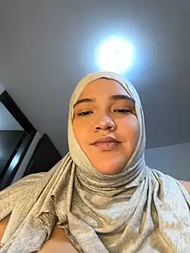 sweetmuslim01 online show from 03/11/25, 12:54