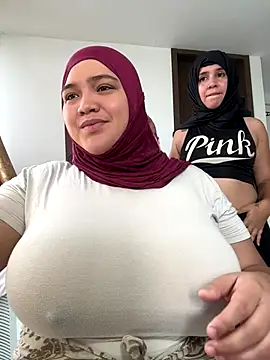 sweetmuslim01 online show from 12/13/25, 07:53