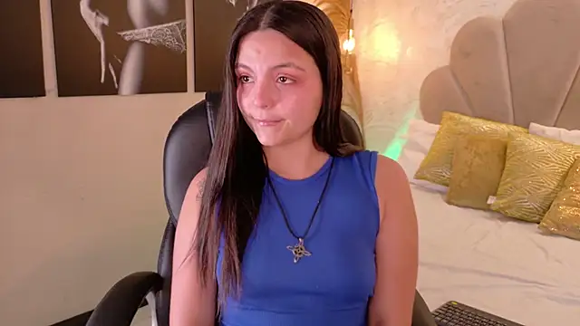 GabyQueens online show from 11/08/25, 01:22