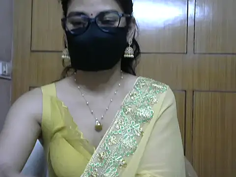 Fairy Pie online show from 04/29/26, 05:41