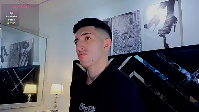 Un Sluttyy online show from 06/11/26, 07:01