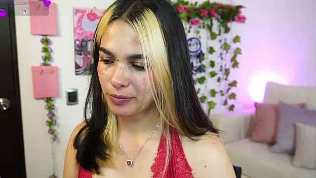Nahoo   online show from 05/19/26, 01:56