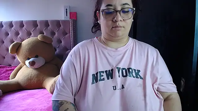kattybbwbigboobs  online show from 06/19/26, 06:45