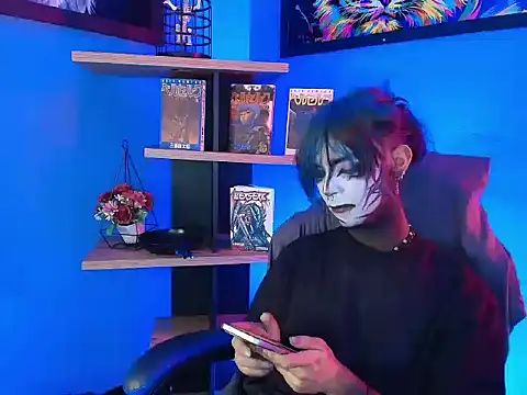 Snapshot of luxiel_ chatting on 03/03/26, 10:48 luxiel online show from 03/03/26, 10:48
