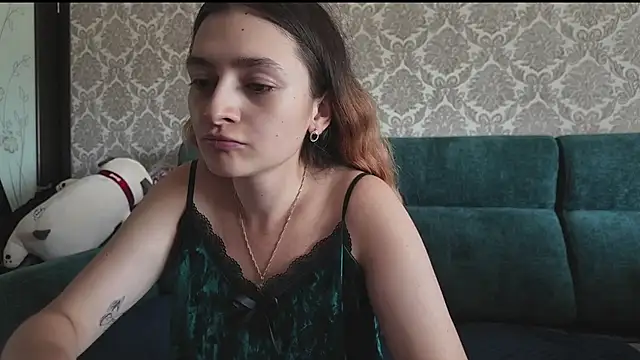 SweetLiaison online show from 07/17/26, 08:10