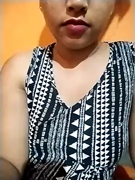 Sexy Divya   online show from 06/10/26, 05:45