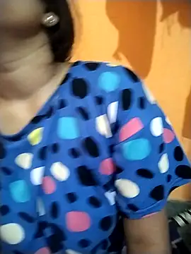 Sexy Divya   online show from 06/17/26, 12:24