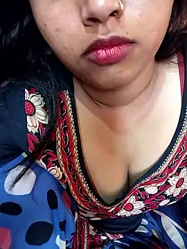 Sexy Divya   online show from 06/19/26, 01:26