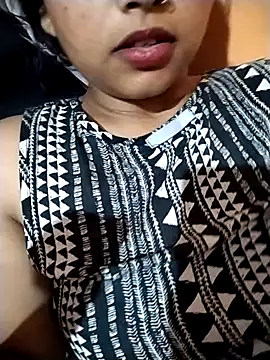Sexy Divya   online show from 06/22/26, 05:43