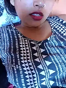 Sexy Divya   online show from 06/23/26, 07:06
