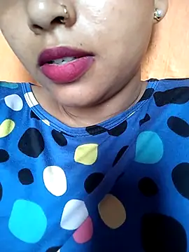 Sexy Divya   online show from 06/30/26, 01:50