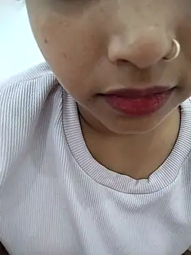 Sexy Divya   online show from 08/01/26, 06:23