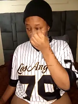 Emmylove-xr25 online show from 04/25/26, 04:15