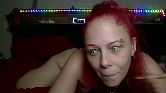 nikkibae33 online show from 07/06/26, 07:16