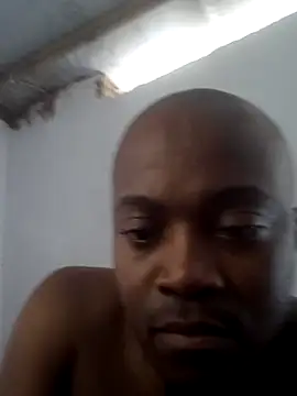 Snapshot of wringy chatting on 11/19/25, 12:27 wringy online show from 11/19/25, 12:27