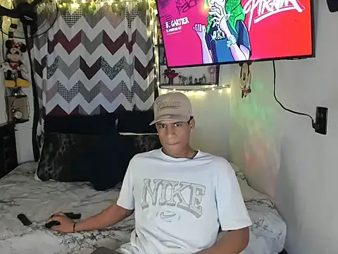 JUANBIGCOCK21CM online show from 06/10/26, 08:52