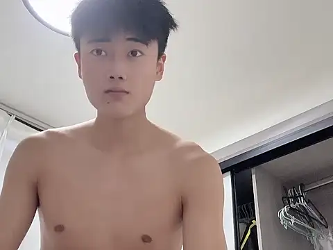 zcjzcj1357 online show from 11/08/25, 12:27