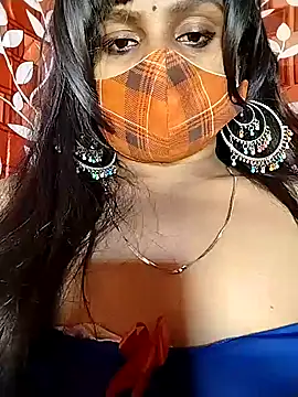 Snapshot of neha_singhh143 chatting on 11/19/25, 06:41 neha singhh143 online show from 11/19/25, 06:41