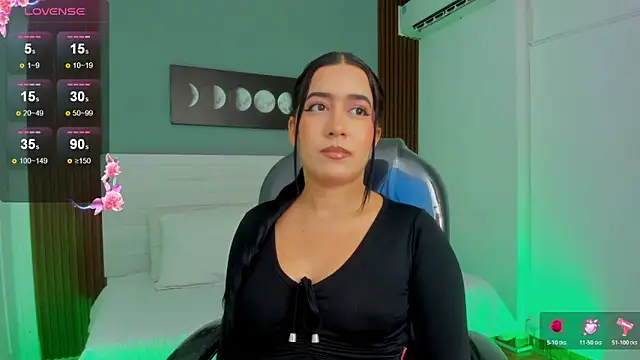 Amy Leah online show from 04/27/26, 01:20