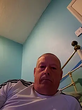 Snapshot of Tyson120 chatting on 04/04/26, 01:37 Tyson120 online show from 04/04/26, 01:37