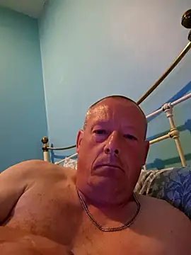 Snapshot of Tyson120 chatting on 05/16/26, 12:18 Tyson120 online show from 05/16/26, 12:18
