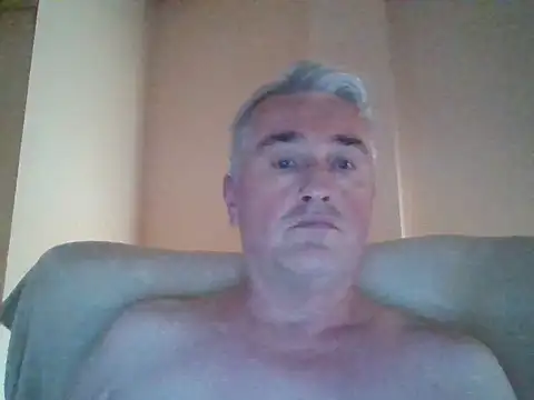 Cumlover5534 online show from 04/04/26, 06:55