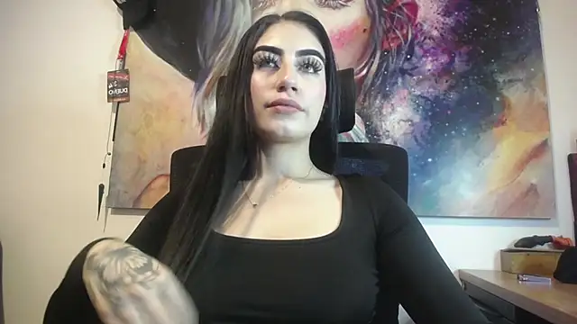 SCARLETT INK  online show from 05/18/26, 04:18