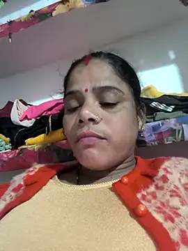 Hot suini online show from 12/17/25, 07:58