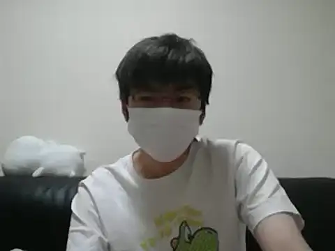 Snapshot of shunshun001006 chatting on 11/10/25, 01:43 shunshun001006 online show from 11/10/25, 01:43