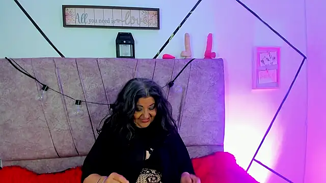 Snapshot of Victoriaa_Anderson chatting on 02/19/26, 08:38 Victoriaa Anderson online show from 02/19/26, 08:38